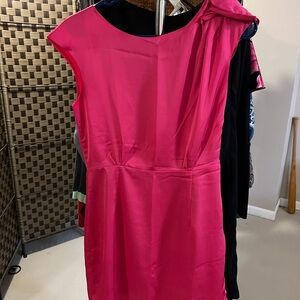 Elegant Pink Sleeveless Dress
